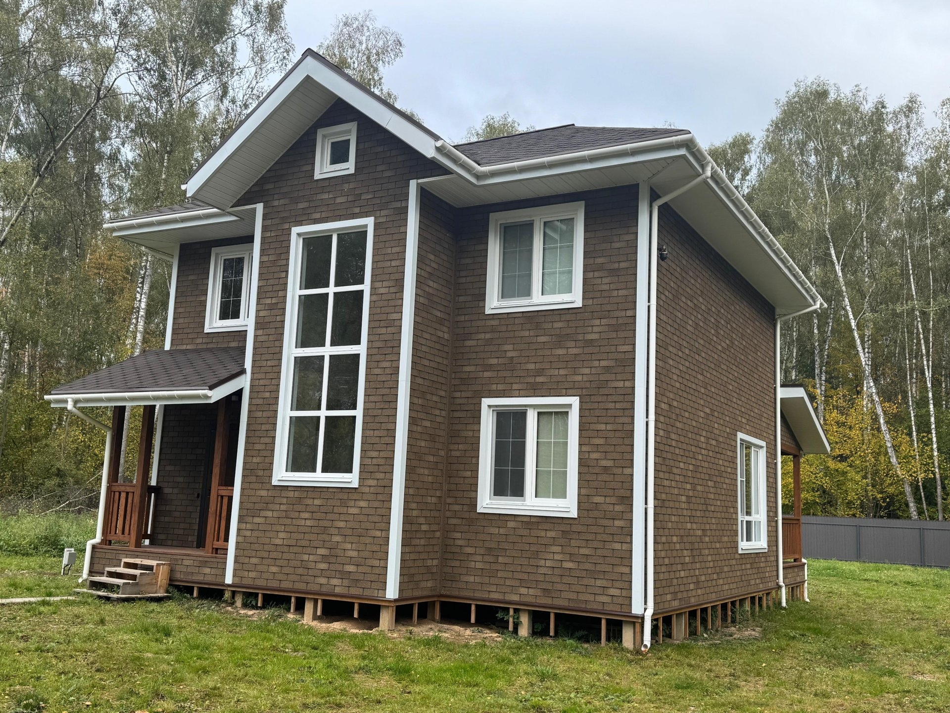 Дом 9,7х9,0 по проекту «Фаворит» Дом 9,7х9,0 по проекту «Фаворит»